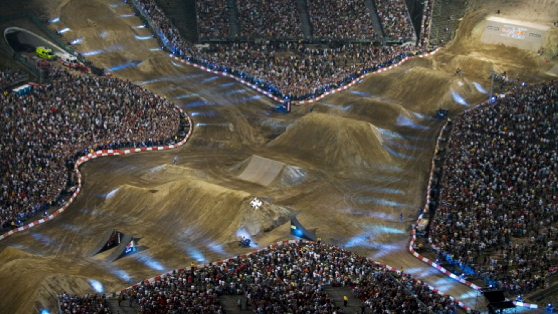 Red Bull X-Fighters: wielkie pożegnanie Stadionu X-lecia (relacja)