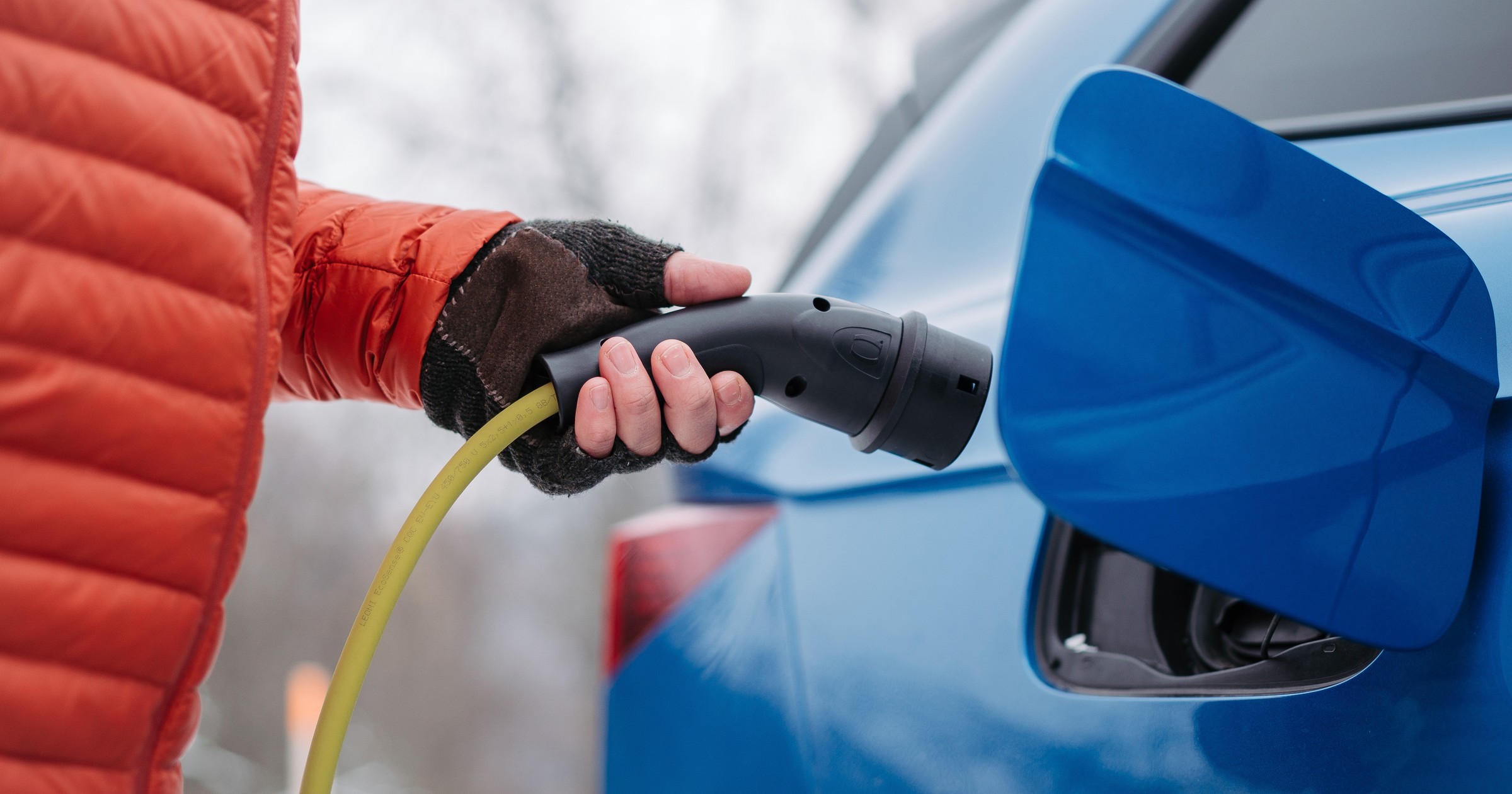 W zimowych warunkach hybrydy plug-in robią się umiarkowanie ekonomiczne. Trochę zależy od ciebie, ale nie wszystko