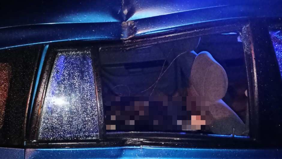 Na łuku drogi zderzył się z radiowozem policji
