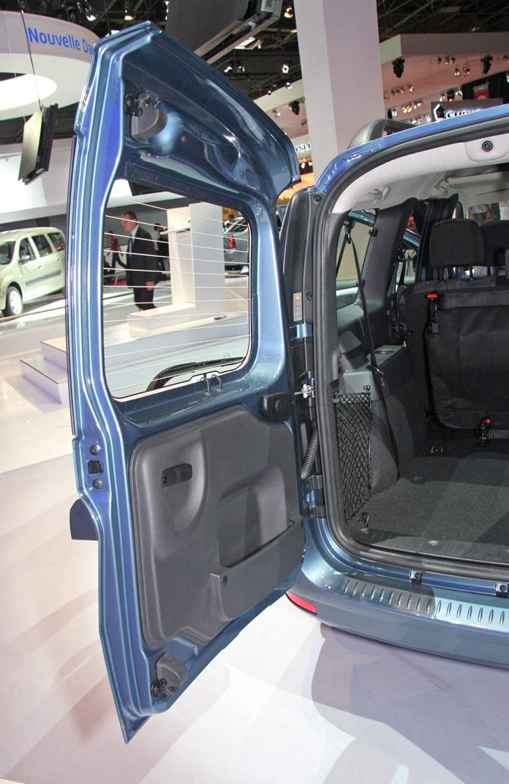 Paryż 2008: Dacia Logan MCV – nowa twarz dla kombi (wideo)