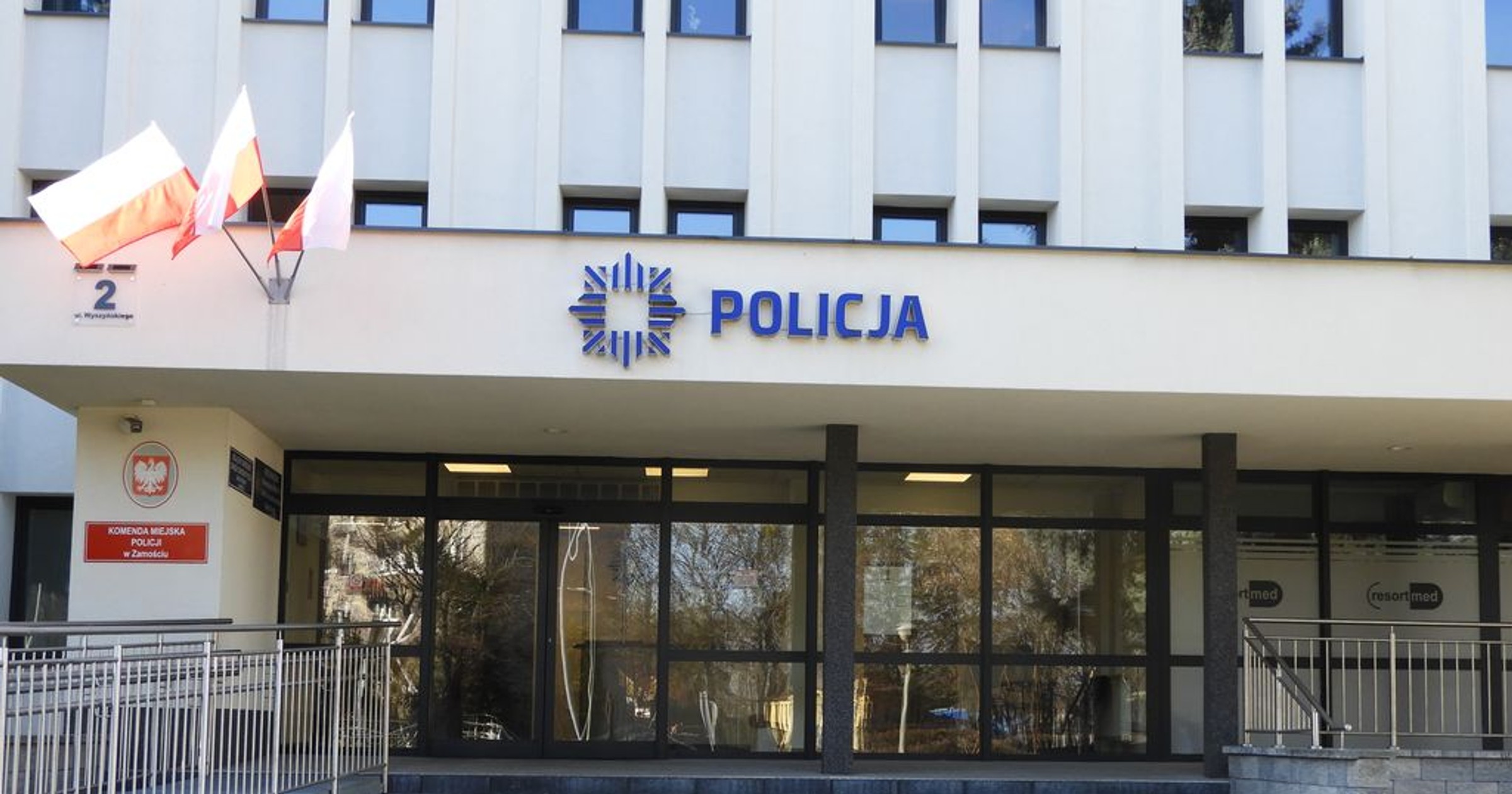 Rowerzysta nietrzeźwy i kierowca z zakazem złapani przez patrol policji