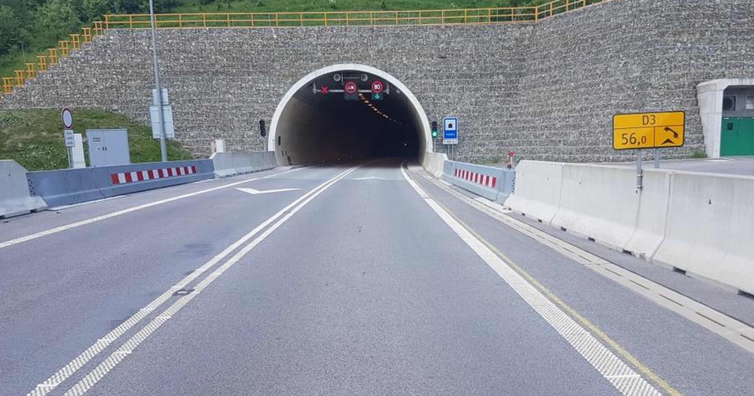 Autostrada D3 - tunel na Słowacji