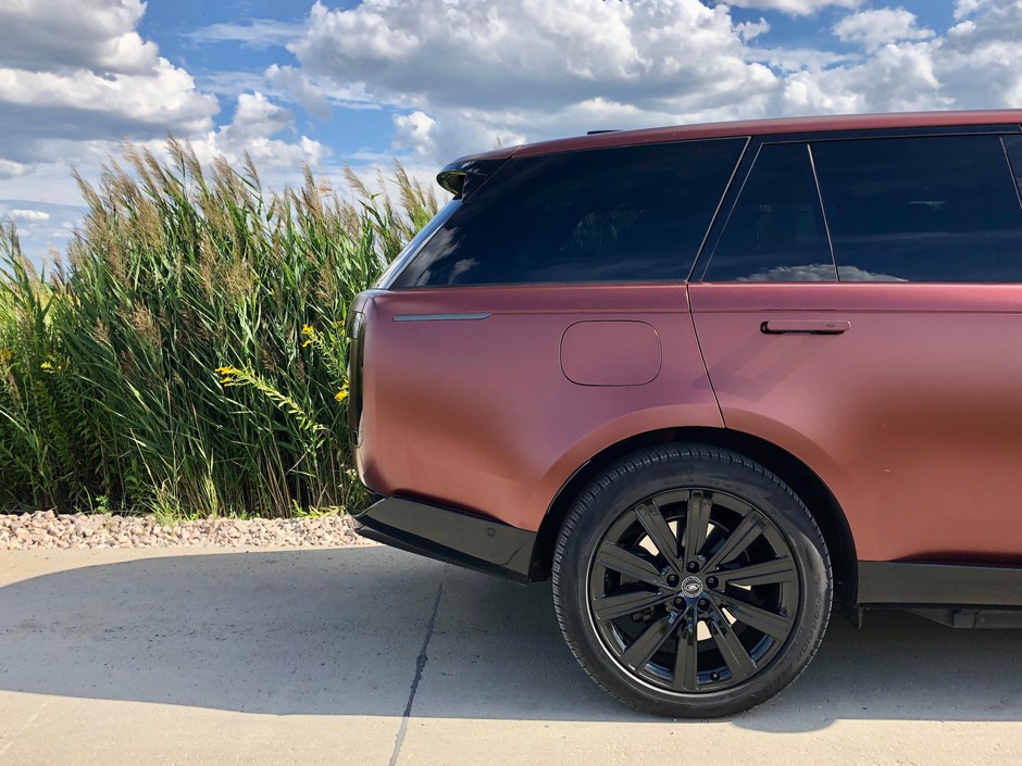 Range Rover 3.0 PHEV SV