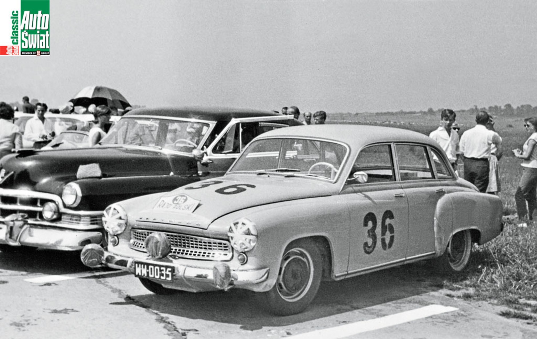 Kupno aut w PRL-u - wyboista droga po własny samochód