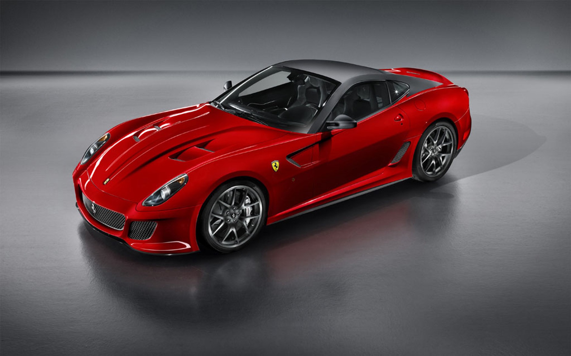 Ferrari 599 GTO: Ekstremalne V12