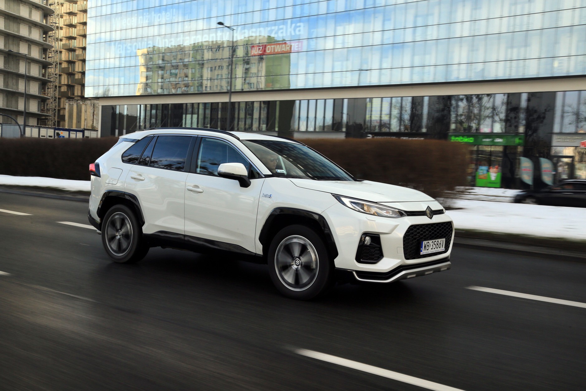 Suzuki Across 2.5 Plug-in Hybrid AWD