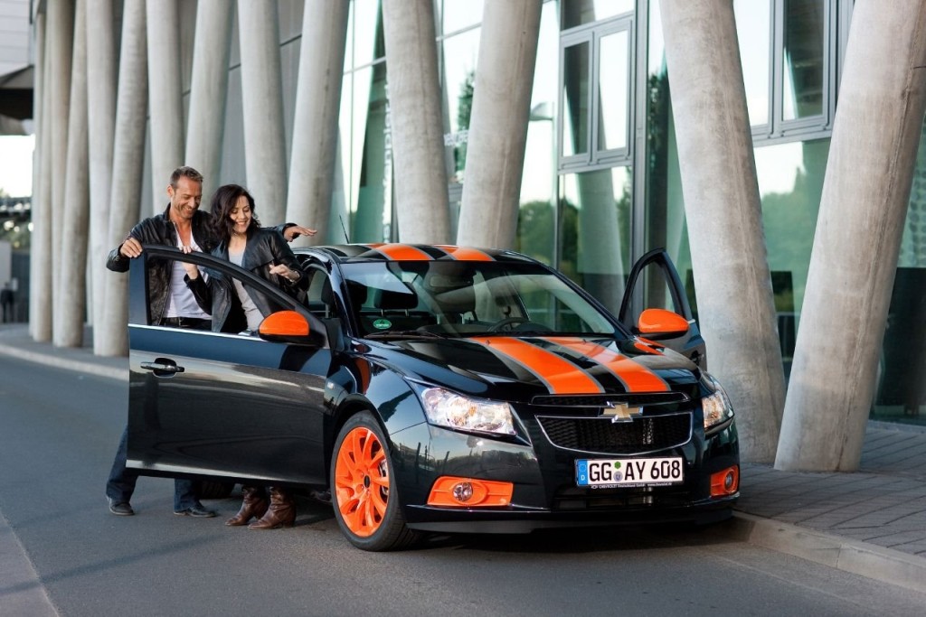 Chevrolet Cruze Bumblebee - Uliczny "Transformer"
