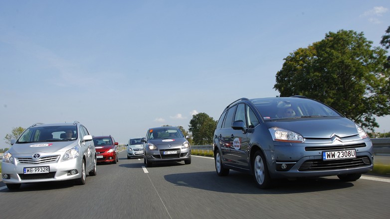 5 minivanów w teście czytelników - Który okaże się najlepszy dla rodziny Toyota Verso, Mazda 5, Opel Zafira, Renault Scenic czy Citroen C4 Picasso?