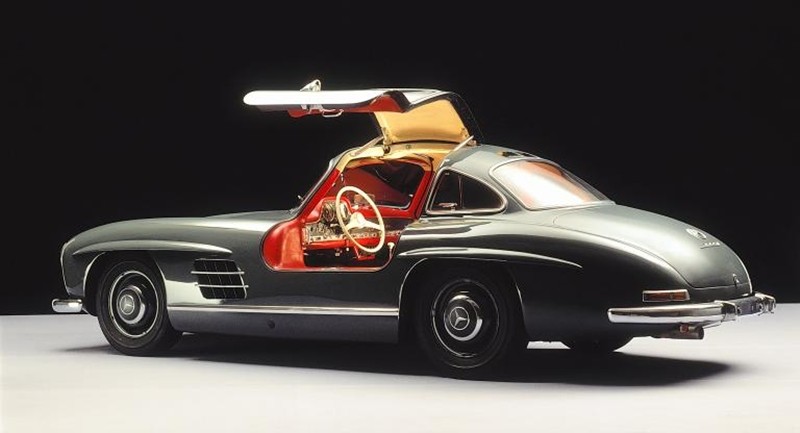 Mercedes 300SL na zdjęciach