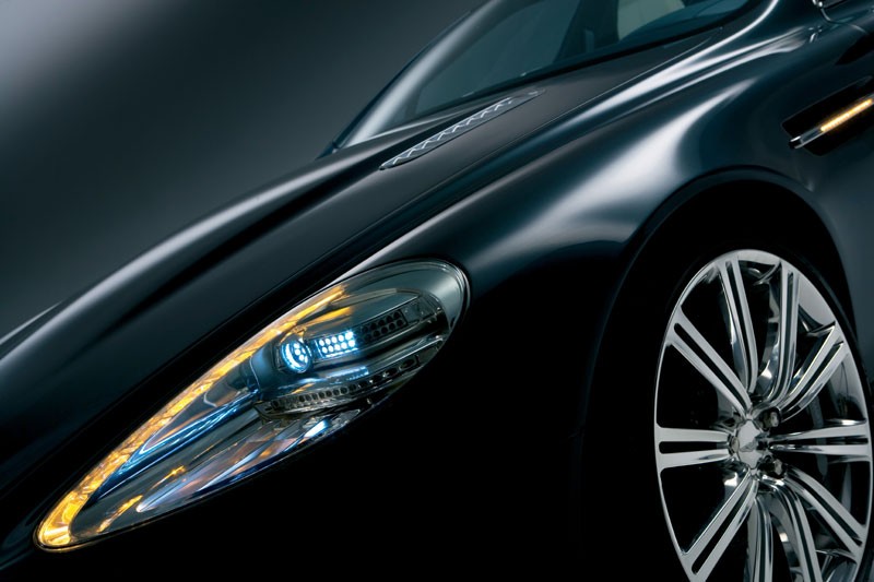 Edmunds.com: Aston Martin Rapide trafi do produkcji