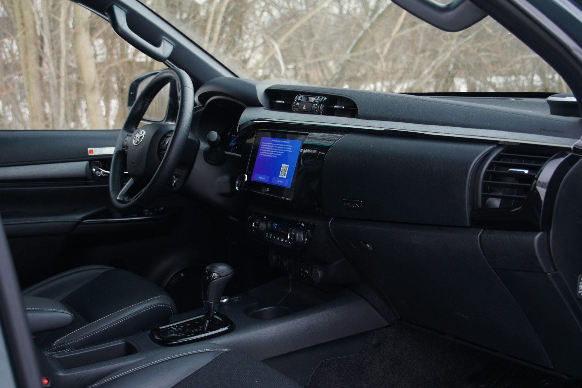 Toyota Hilux 2.8 D-4D MHEV Invincible