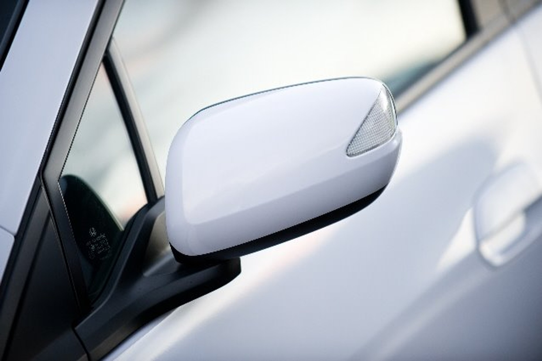 Genewa 2009: Honda Insight – pierwsze wrażenia i porównanie z modelem Civic