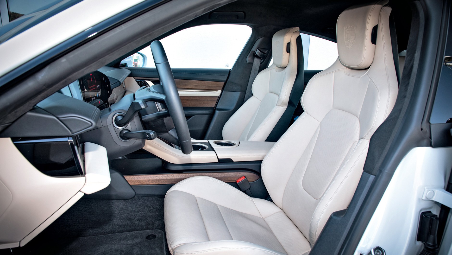 Porsche Taycan Turbo S