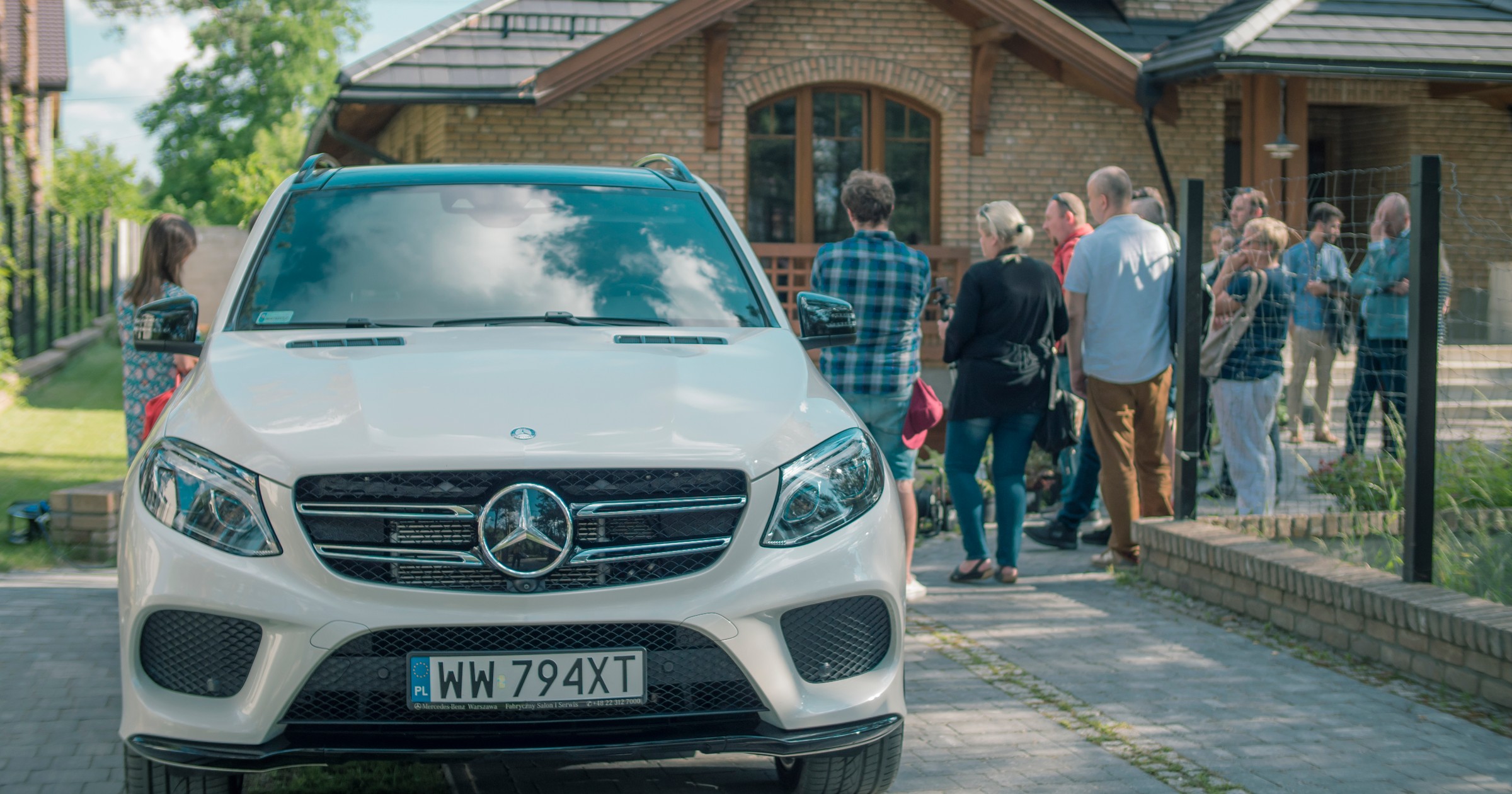 Dom z automatyką budynkową Fibaro zasilał hybrydową wersję GLE
