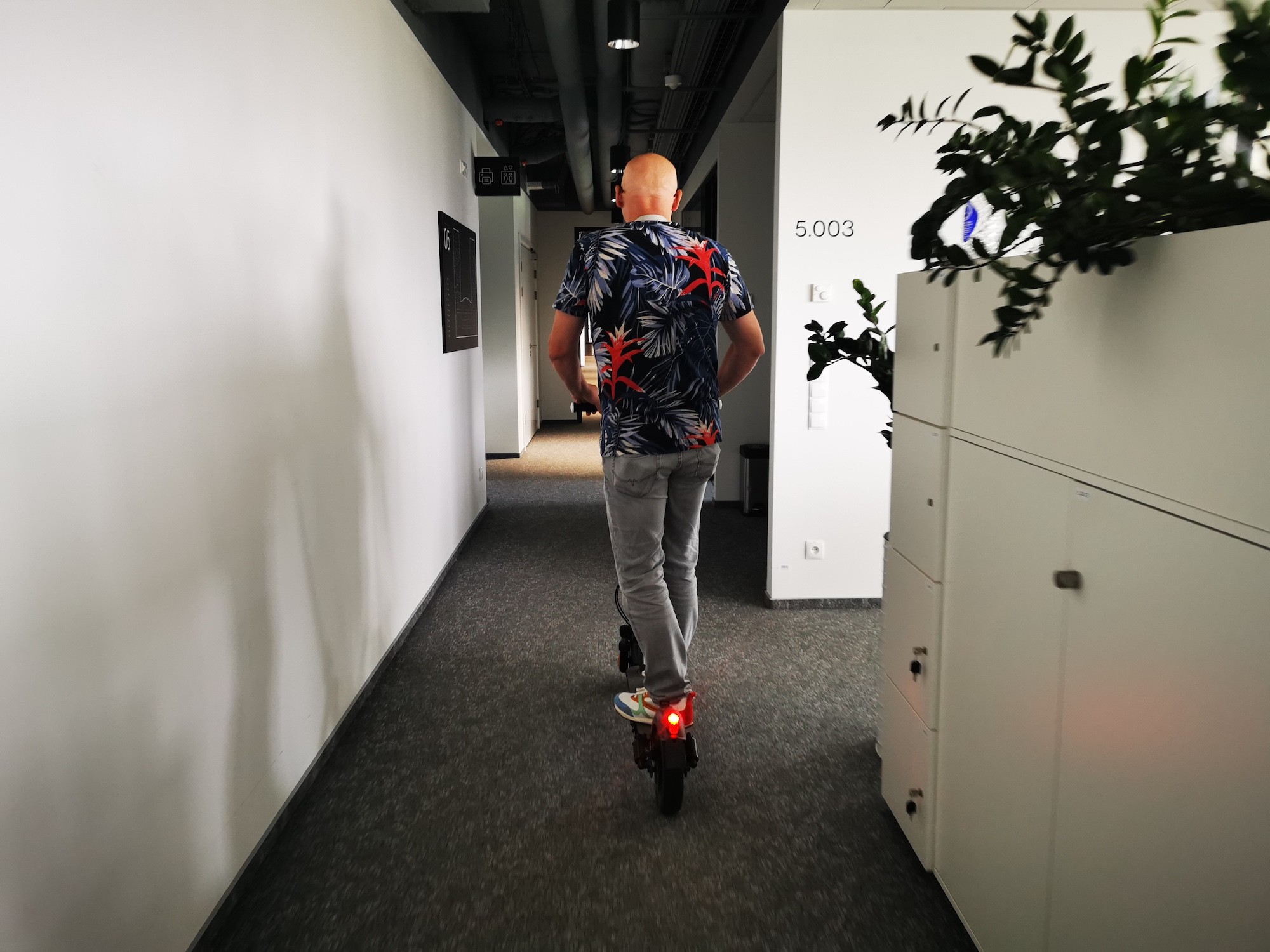 HUlajnoga elektryczna