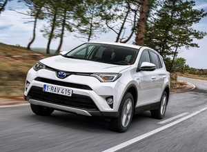 Toyota RAV4 Hybrid - hybrydowa koronacja „RAV-ki”