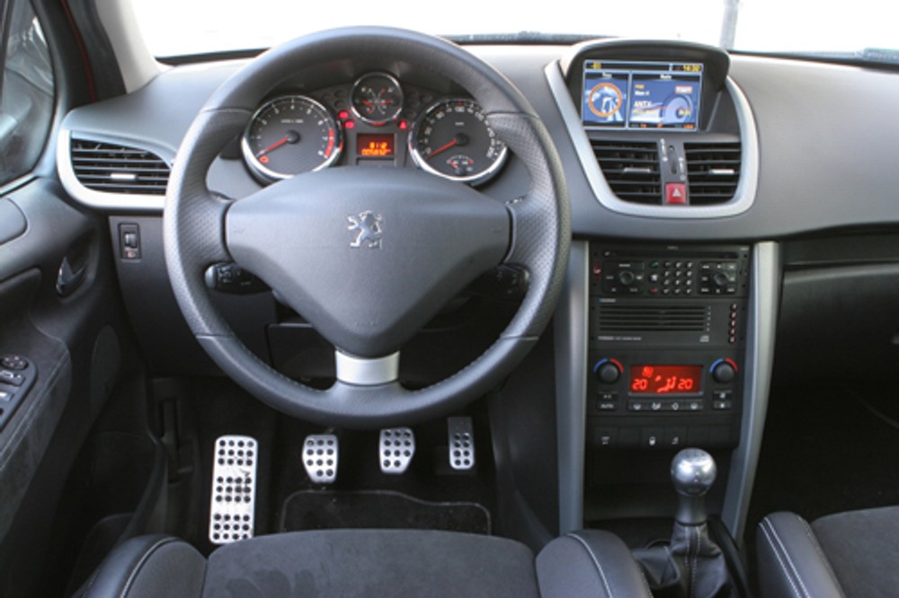 Peugeot 207 RC - Turborakieta