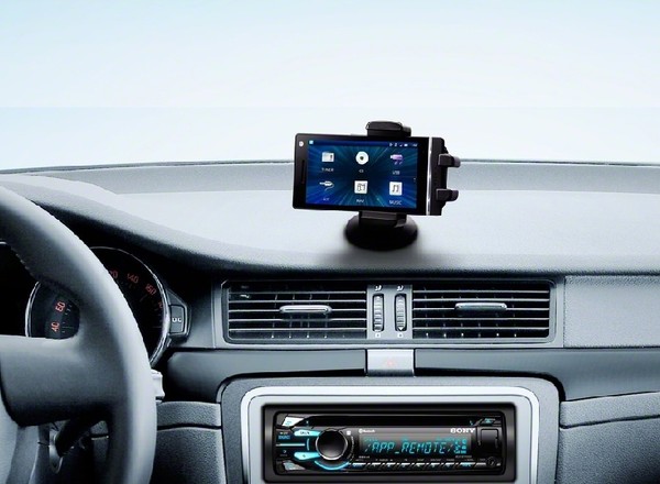 Sony App Remote: kooperacja smartfonu z radiem w samochodzie