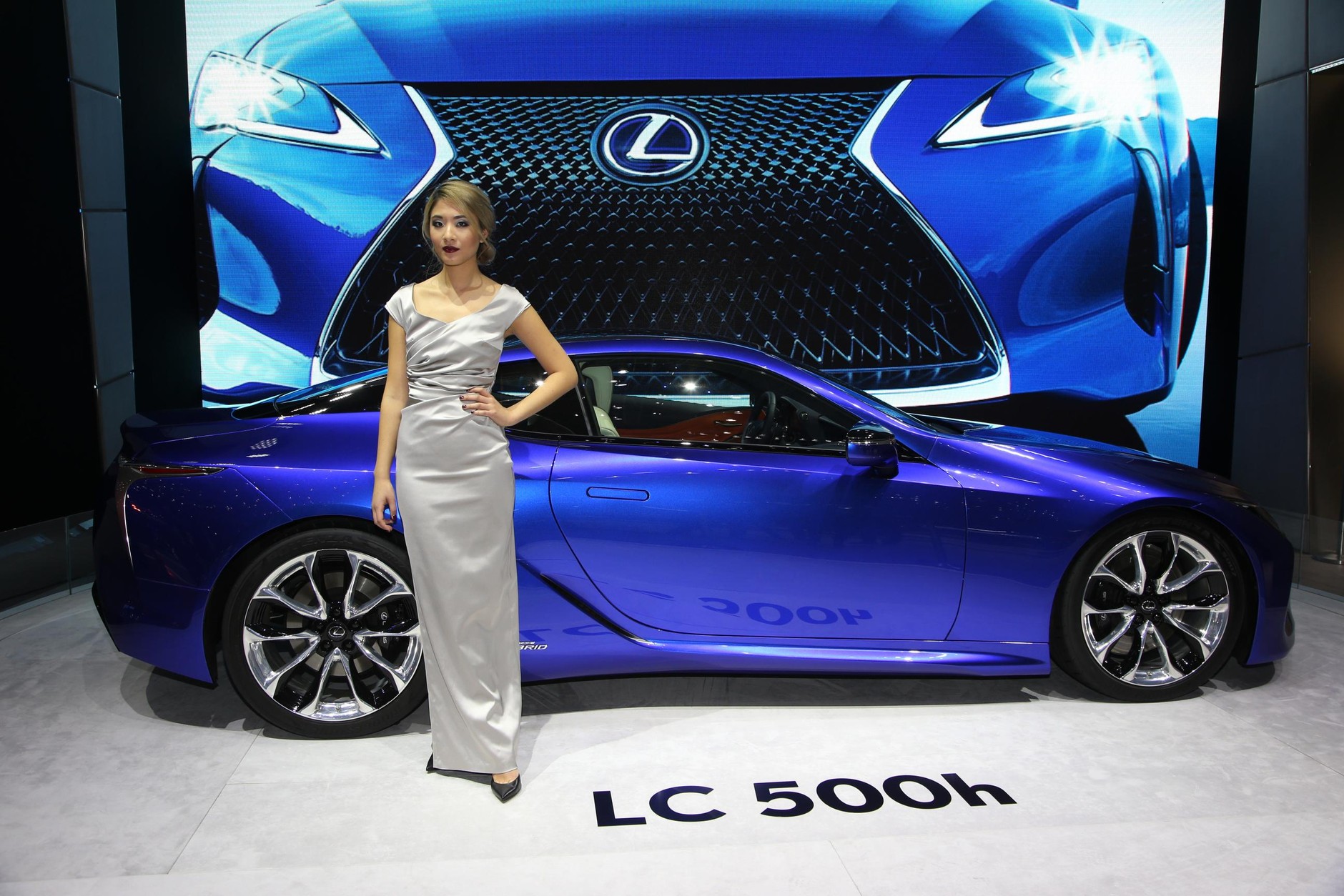 Lexus LC 500h – Genewa 2016