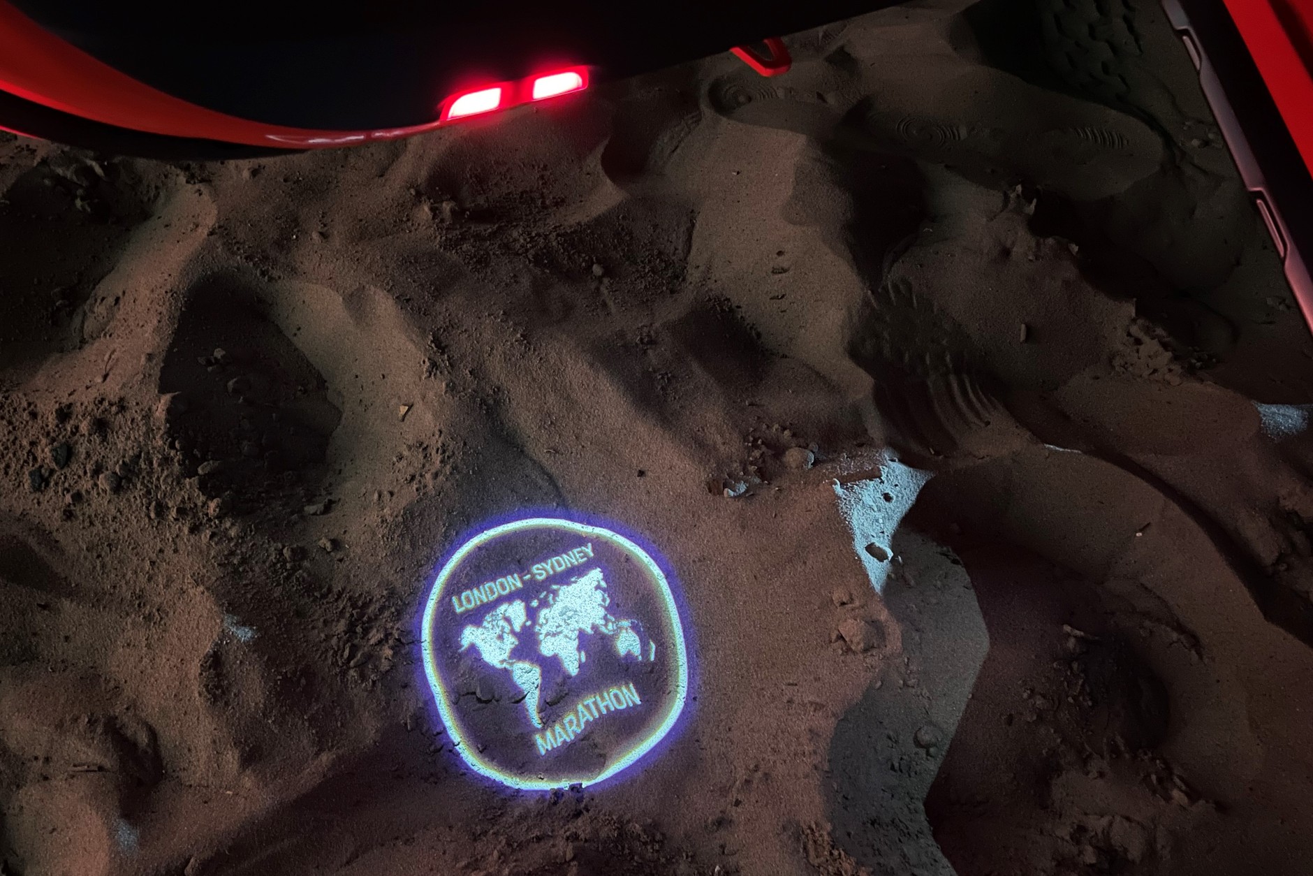 Porsche 911 Dakar RED58 Special w hołdzie Sobiesławowi Zasadzie