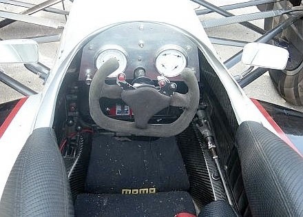 Dallara Indy Car: cywilna wersja formuły na sprzedaż