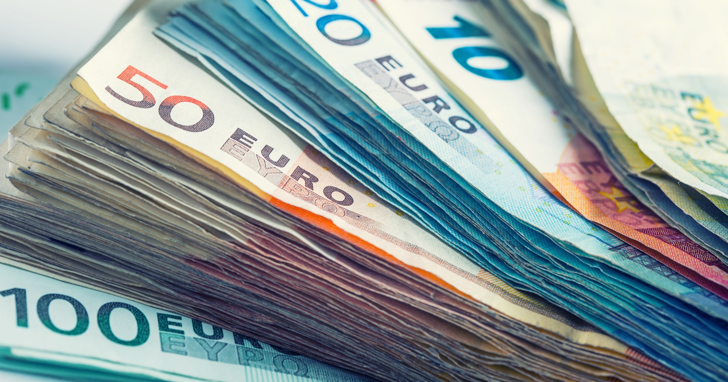 Banknoty - zdjęcie ilustracyjne
