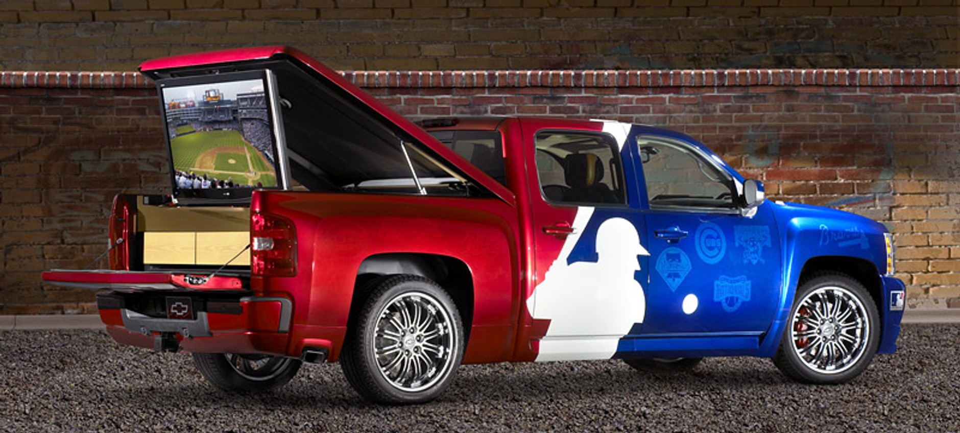 Chevrolet Silverado Major League Baseball – home run