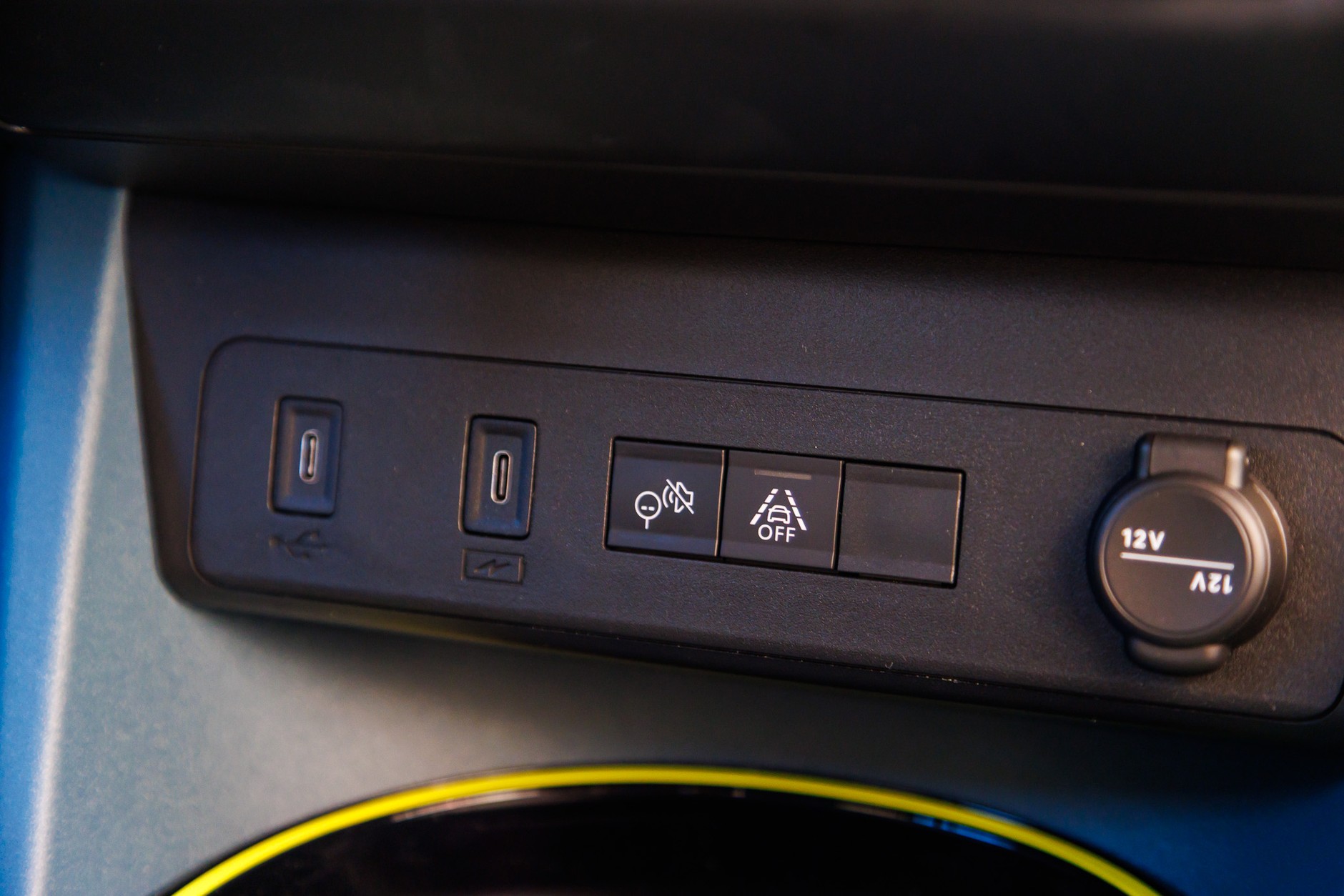 2025 Fiat Grande Panda Hybrid