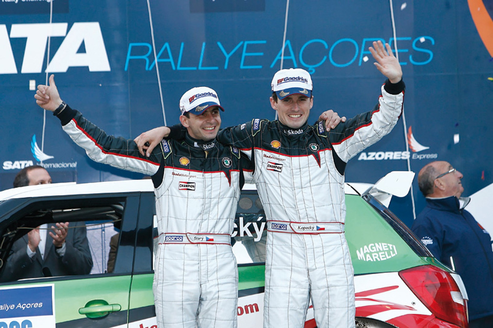 IRC – SATA Rally Acores: Kris Meeke i Peugeot 207 S2000 (fotogaleria)