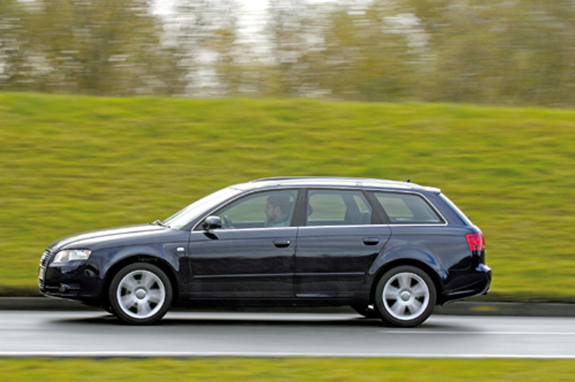 Audi A4 2.0 TDI Avant - Z prestiżem, ale nie bez wad