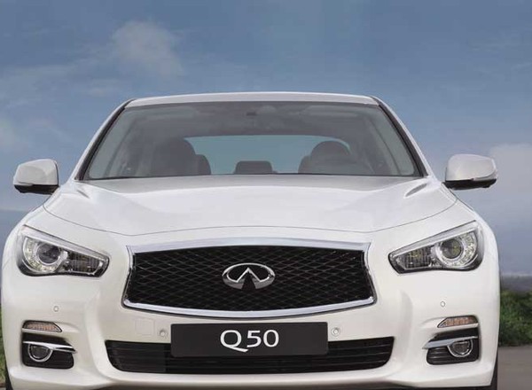 Jak jeździ Infiniti Q50?