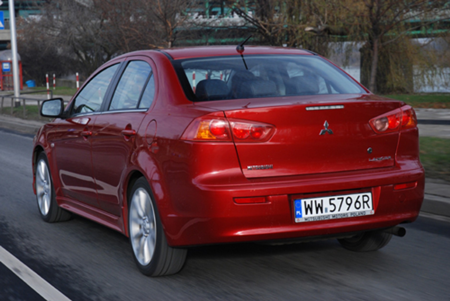 Mitsubishi Lancer 2.0 DI-D instyle - Jestem multimedialny! A ty?
