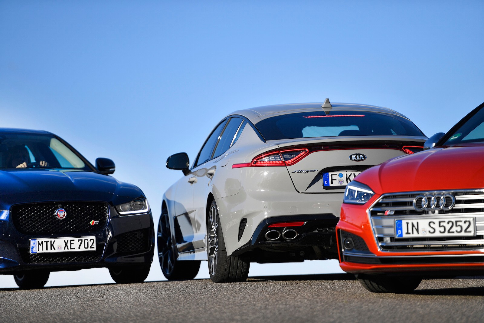 Kia Stinger GT kontra Audi S5 Sportback i Jaguar XE S