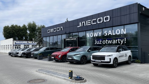 Nowy salon sprzedaży chińskich samochodów marek Omoda i Jaecoo w Warszawie