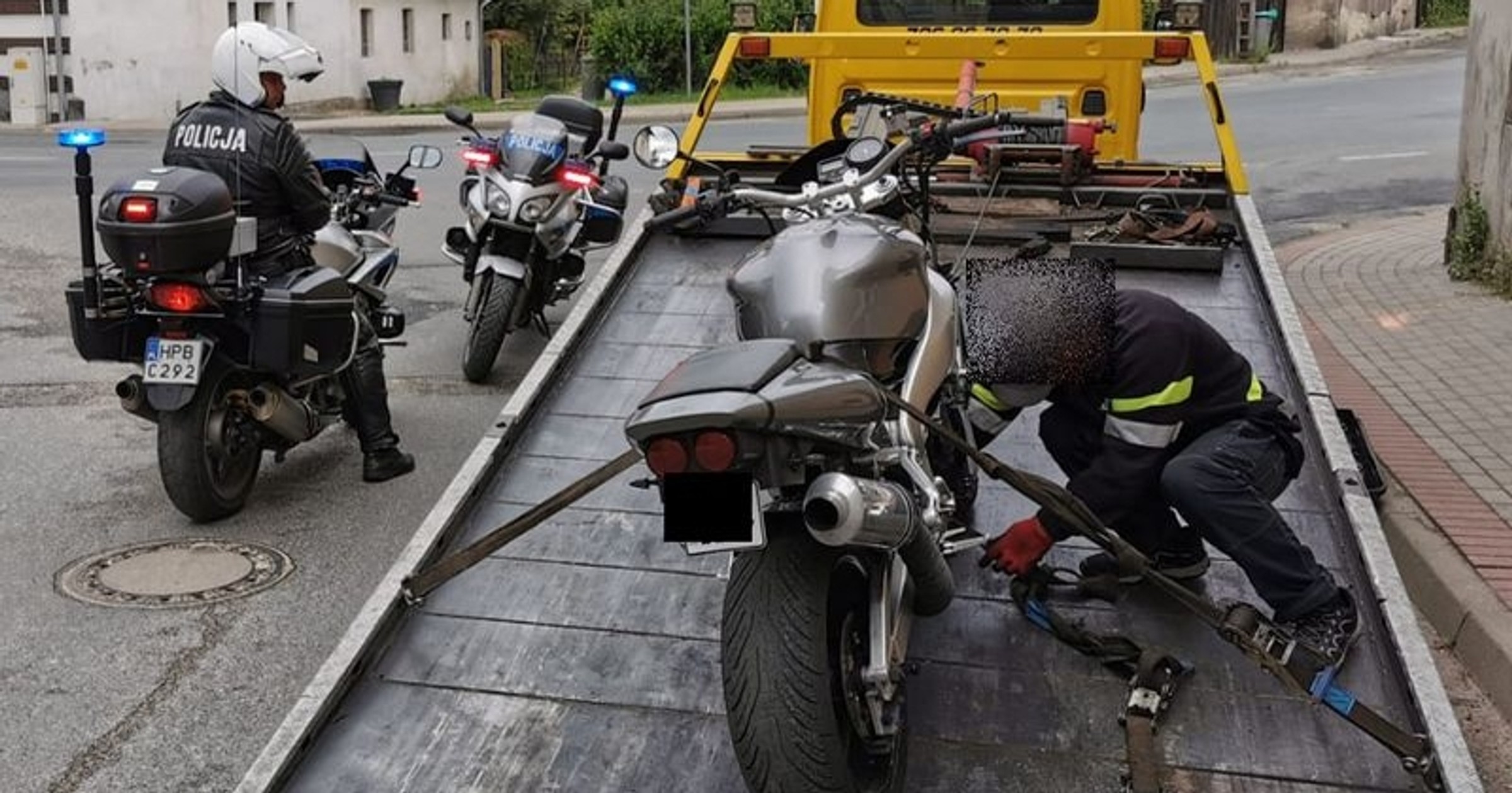 Kumulacja motocyklisty z Jeleniej Góry – bez uprawnień, bez przeglądu i ubezpieczenia