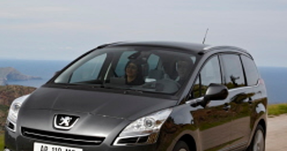 Peugeot: 5008 - duży, wygodny, nowoczesny, dla 5 lub 7 osób