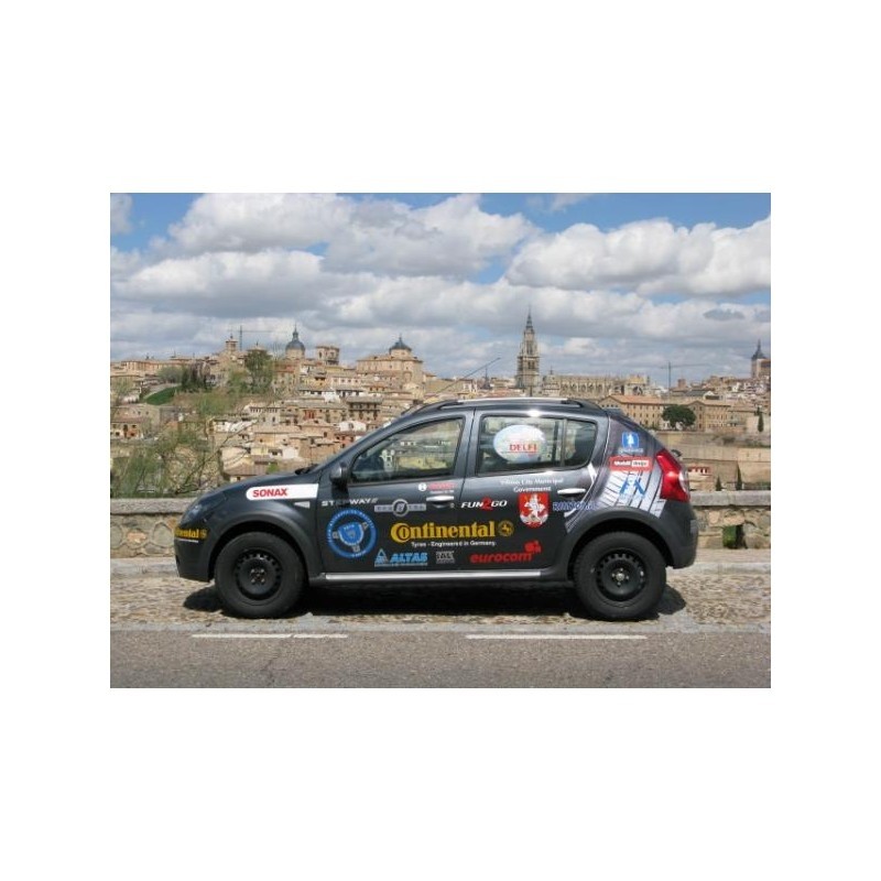 Lizbona-Władywostok: Dacia Sandero pokonała 15,2 tys. km w 12 dni