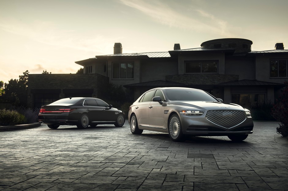 Genesis G90