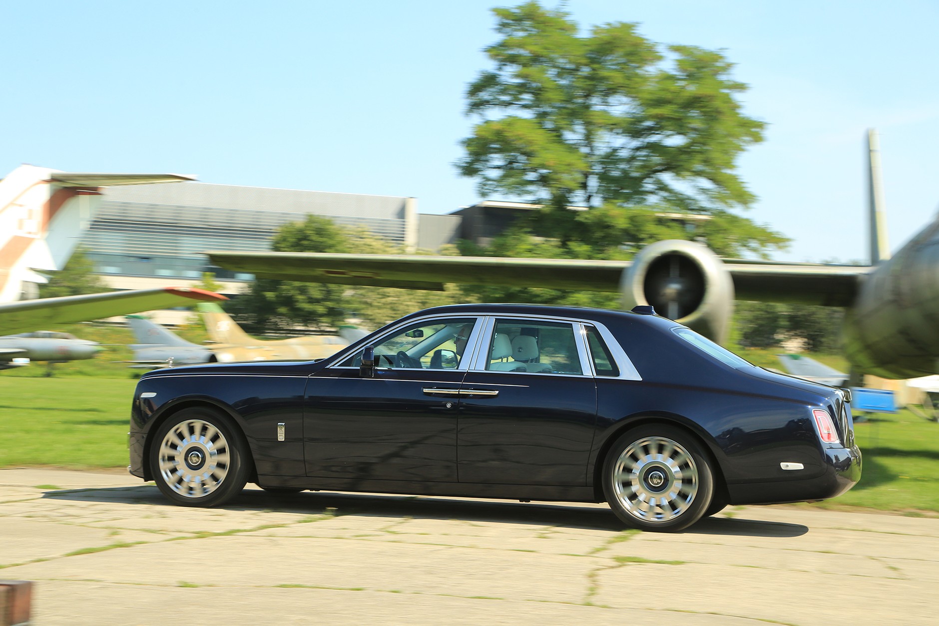 Rolls-Royce Phantom - pośpiech upokarza