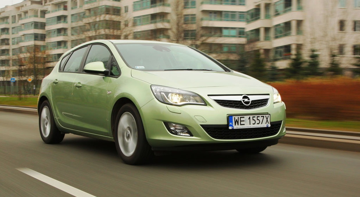 Opel Astra IV - ładny, ale do ideału daleko