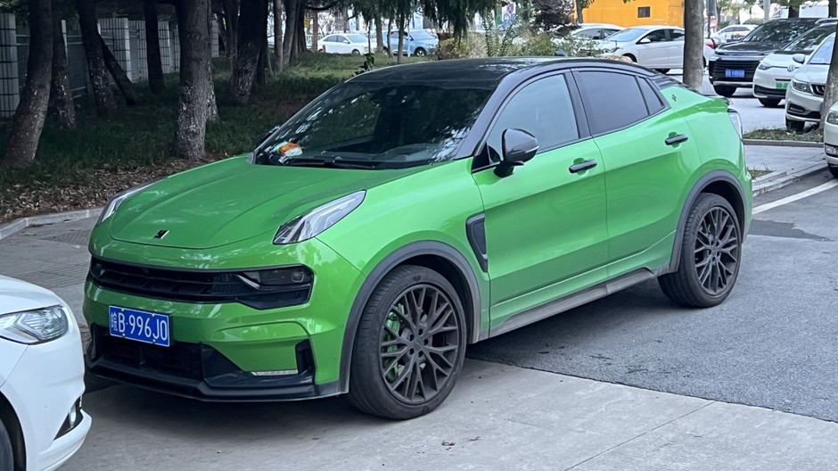 Lynk&Co 05+