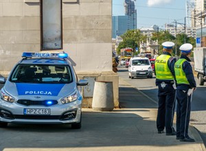 Zabierają prawo jazdy na trzy miesiące i go nie oddają. Apel Rzecznika Praw Obywatelskich