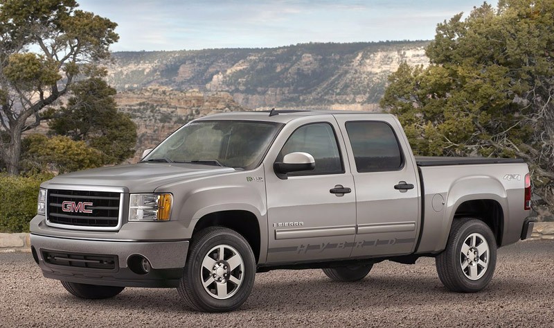 Chicago 2008: GMC Sierra Hybrid – oszczędny full-size pickup dla USA