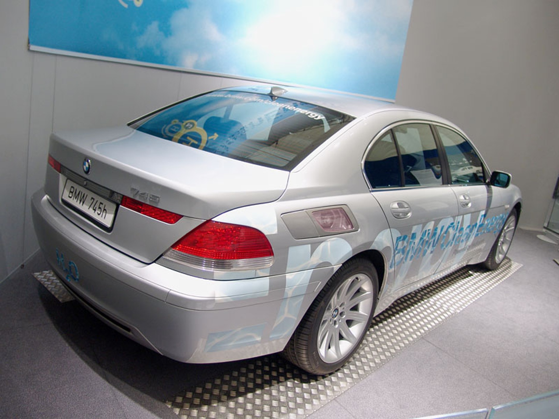 BMW: muzeum monachijskiej szachownicy