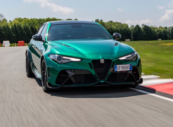 Alfa Romeo Giulia w wersjach GTA i GTAm – tanio nie będzie!