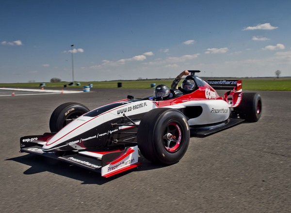 Formula Drive – poprowadź bolid F1