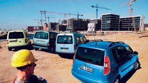 Używane samochody wielozadaniowe – dużo miejsca za małą kasę