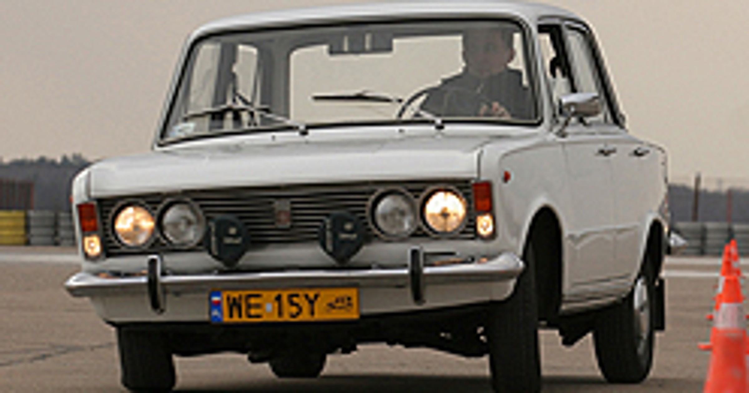 Jak zarejestrować auto jako zabytkowe?
