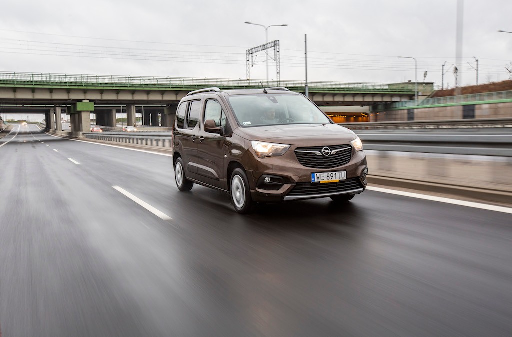 Opel Combo Life w stylu vana