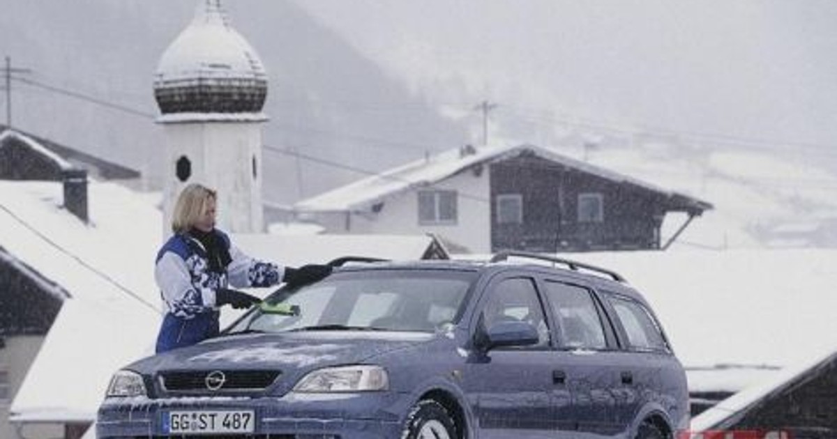 Opel Astra Caravan 1.7 DTI, Ford Focus Turnier Ambiente 1.8 DI, VW Golf Variant SDI - Rynkowi rywale